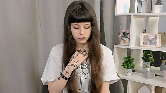 BellaLewter's cam snapshot