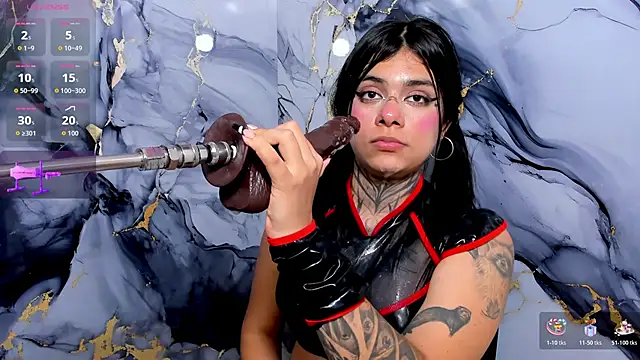 Emily_Evo's cam snapshot