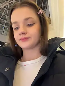 KittyQueeny's cam snapshot