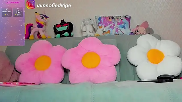 iamsofiedvige live sex cam