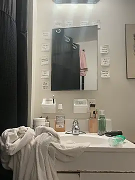 ThickTattedLatina's cam snapshot