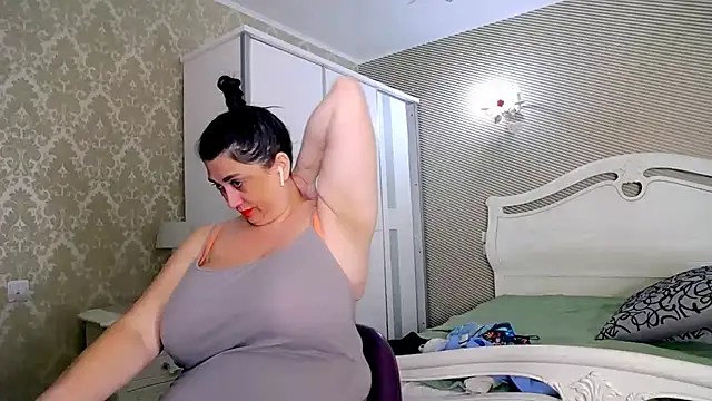 Evelyn_Shy live sex cam