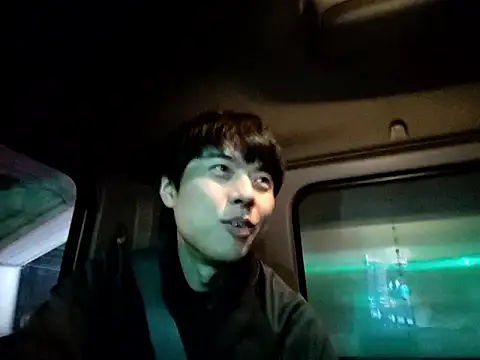 whitebriefboy live sex cam