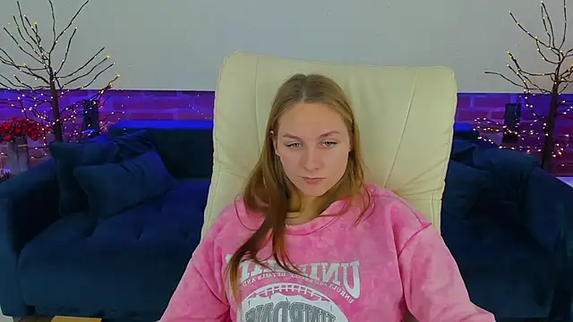 MilaAddams's cam snapshot