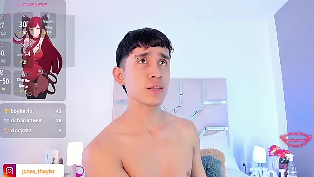 Thayler_jones live sex cam