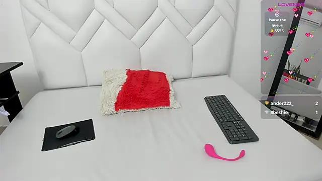 Amelia02_'s cam snapshot