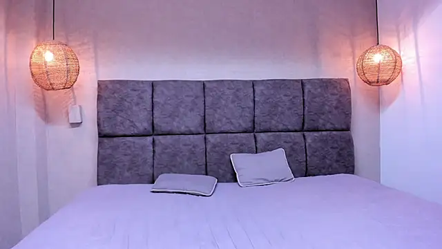 ema__cute's cam snapshot