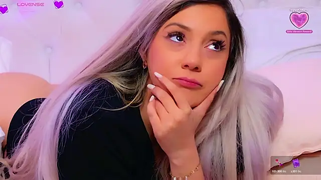 AriannaSins live sex cam