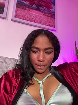 Tatianapink18's cam snapshot