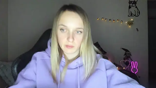 RouseReed's cam snapshot