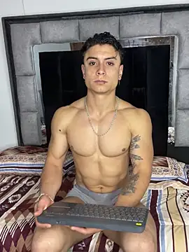 MR_MUSCLE live sex cam