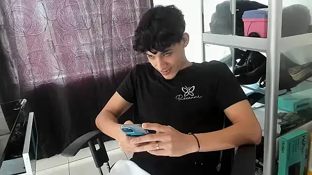 MaxStar26's cam snapshot