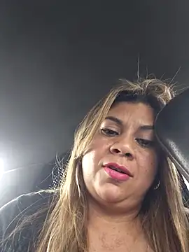 Laura-Hernandez's cam snapshot