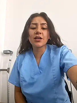 CAROLINE__07's cam snapshot