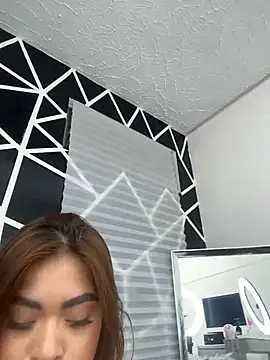 MayaMoanXXX's cam snapshot