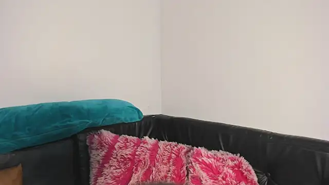 Katta_Martini_'s cam snapshot