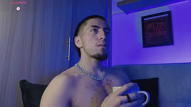 AresMassimoX live sex cam