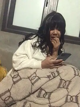 las-bella's cam snapshot