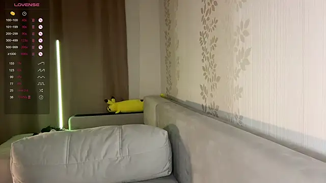 BlondeBun's cam snapshot