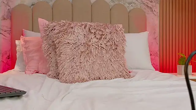 CassieKm's cam snapshot