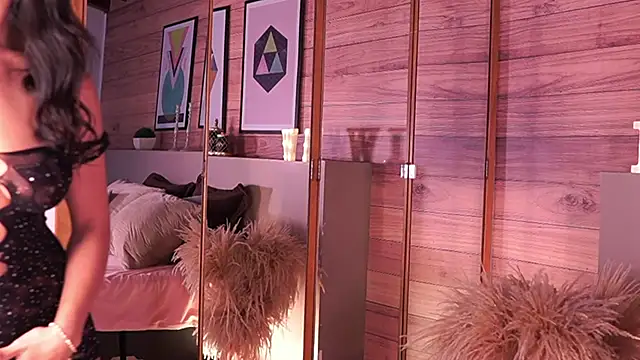 IzzyWild live sex cam