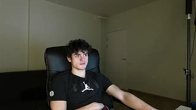 Brad_Holloway's cam snapshot