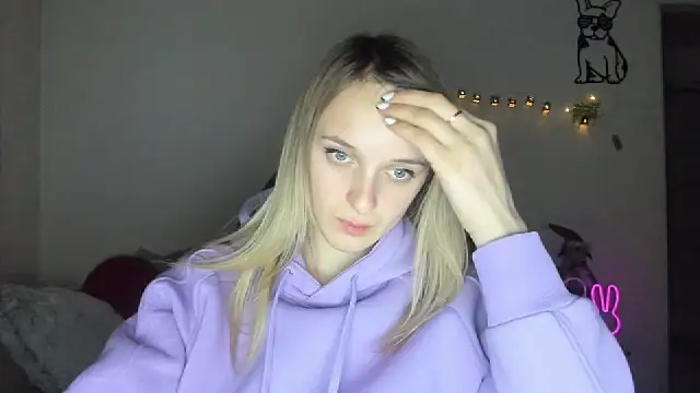 RouseReed's cam snapshot