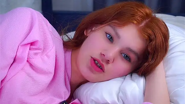 YettaCalabria's cam snapshot