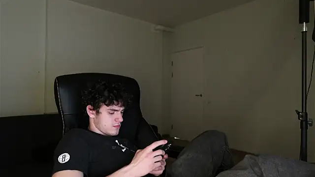 Brad_Holloway live sex cam