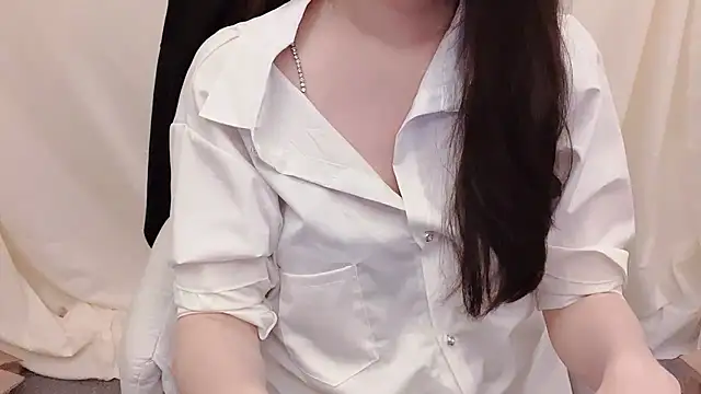 Tw_Zoella's cam snapshot