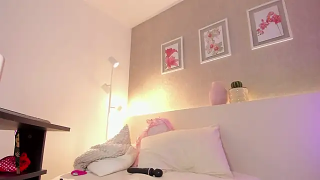 roxannegomez live sex cam