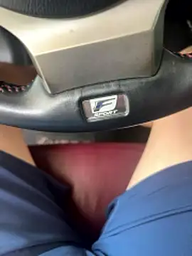 YadielPublic's cam snapshot