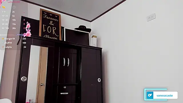 cherryluv__'s cam snapshot