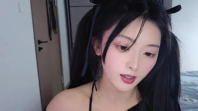 Koikoi___ live sex cam