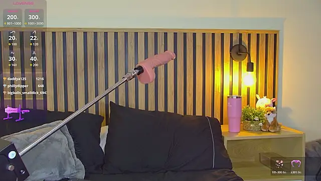 emma_morales_'s cam snapshot