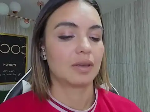 zarcasutra_t's cam snapshot