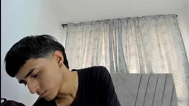 Anthony_carter's cam snapshot