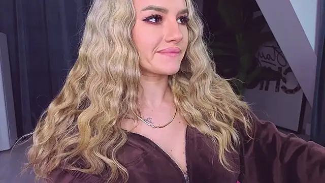 SpoilM3Mor3 live sex cam