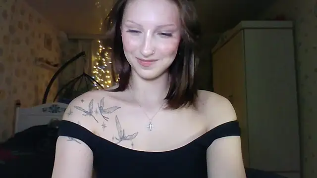 RuxaShade's cam snapshot