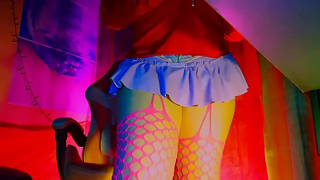 BESTLOLA's cam snapshot