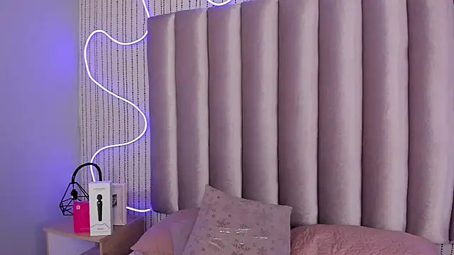 SamanthaPeachss's cam snapshot