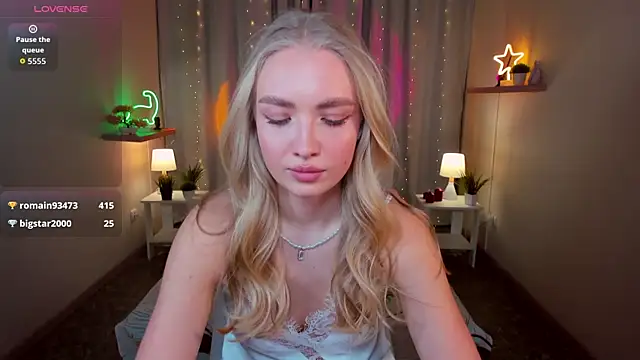 TessaGrays's cam snapshot