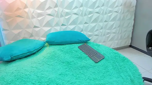 sweet_angeel_01's cam snapshot