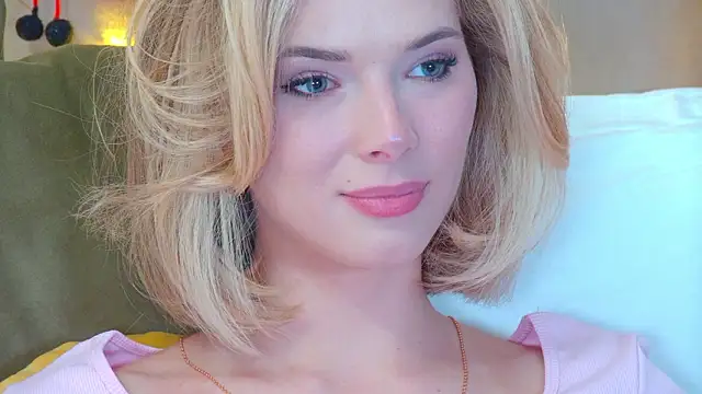 GentleRossi live sex cam