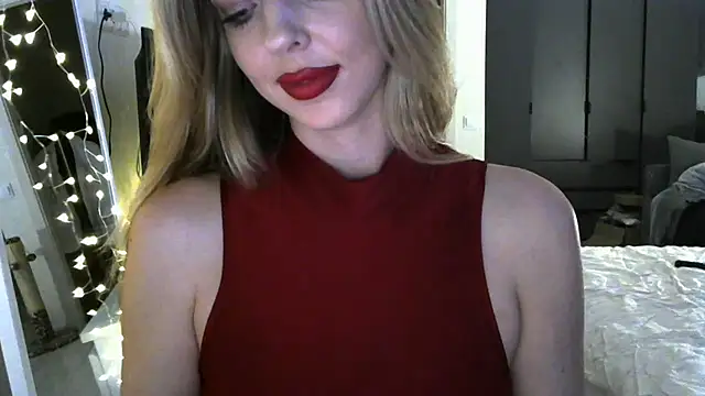 LizaSweetyq's cam snapshot