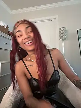 butterflybootyy live sex cam