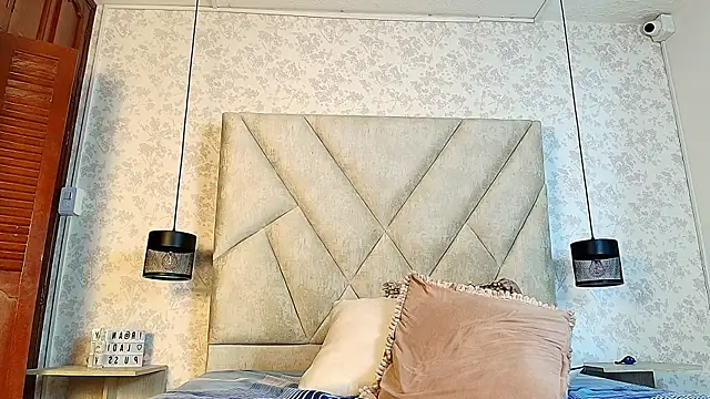 AmbarRaj live sex cam