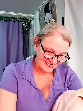 irinamaux live sex cam