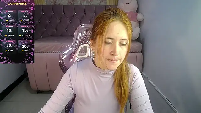 simonne_ch's cam snapshot