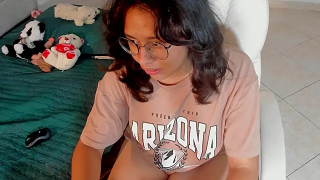 rosse_taylorx1's cam snapshot